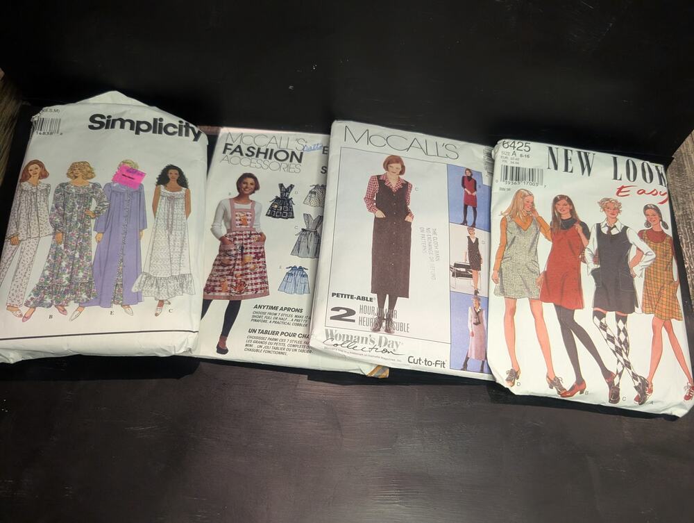 lot of vintage sewing patterns